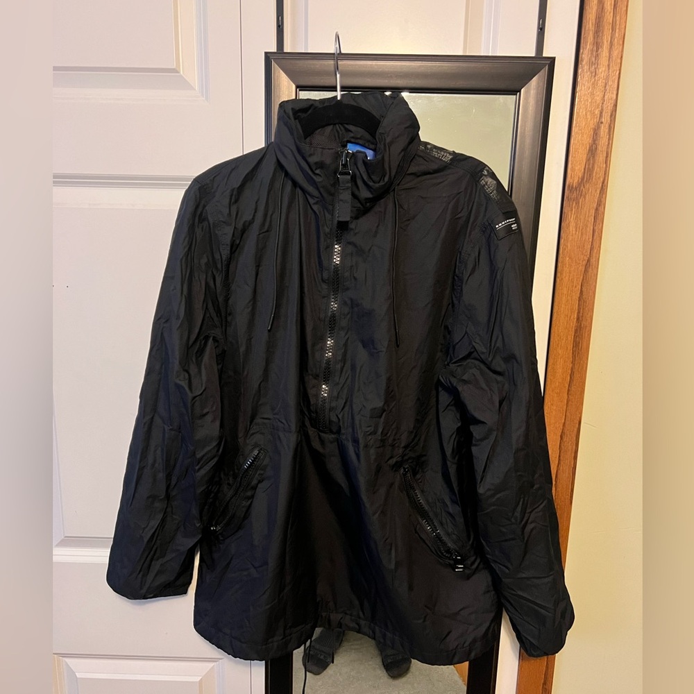 Adidas windbreaker size L